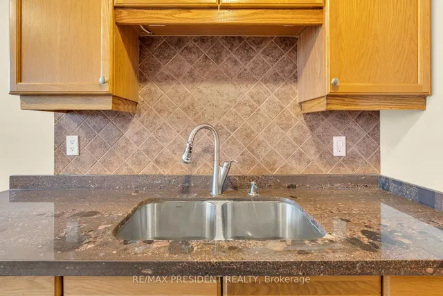 Additional image 18 of 21 Knightsbridge Rd Unit 1408