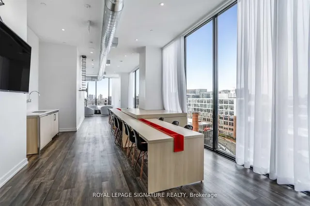 Additional image 37 of 135 East Liberty St Unit 1005