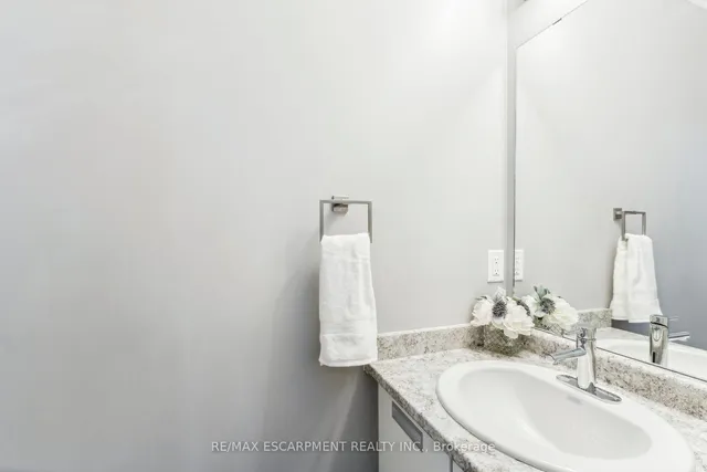 Additional image 16 of 30 Times Square Blvd Unit 305