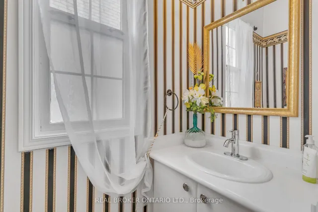 Additional image 27 of 85 Provincial Pl