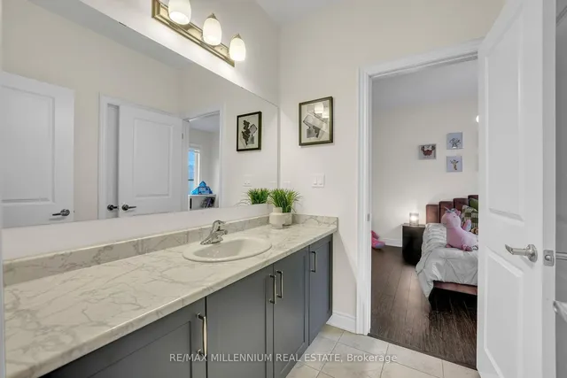 Additional image 33 of 3461 Mosley Gate