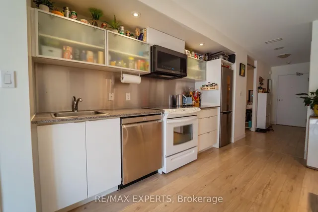 Additional image 8 of 4K Spadina Ave Unit 1223