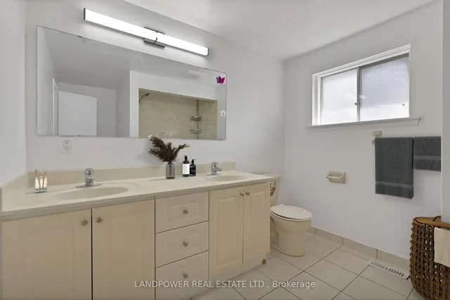 Additional image 34 of 11 Dunsdale Sq