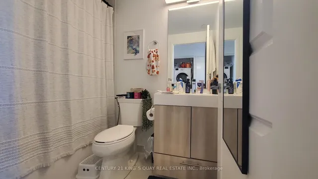 Additional image 16 of 251 Jarvis St Unit 3511