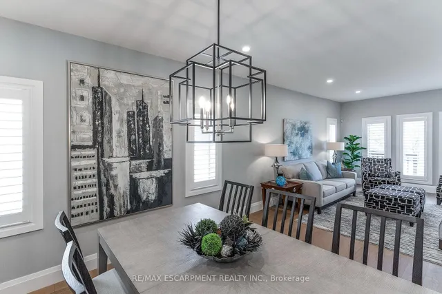 Additional image 10 of 152 Moore Cres