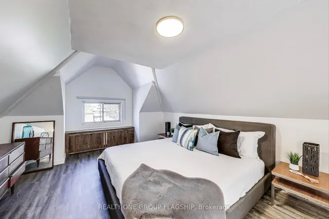 Additional image 27 of 23 Rosslyn Ave