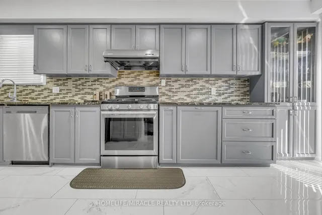 Additional image 14 of 968 Copper Leaf Cres