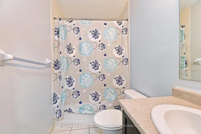 Additional image 37 of 50 Sky Harbour Dr Unit 411