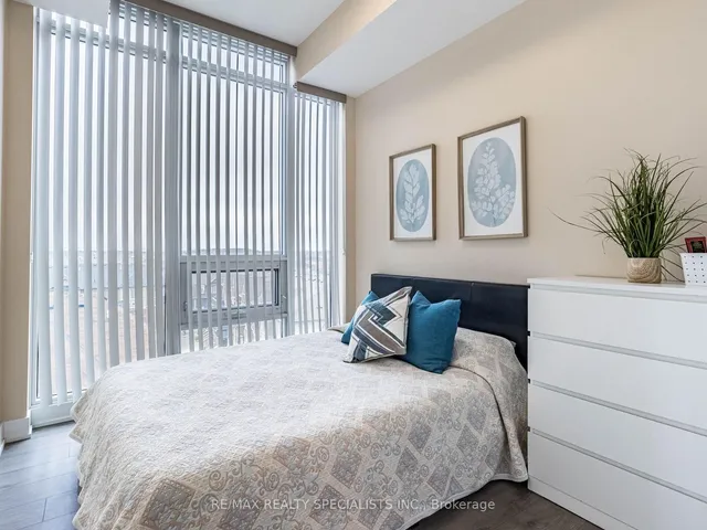 Additional image 22 of 180 Veterans Dr Unit #609