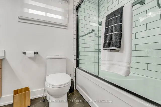 Additional image 21 of 27 Connelly Dr