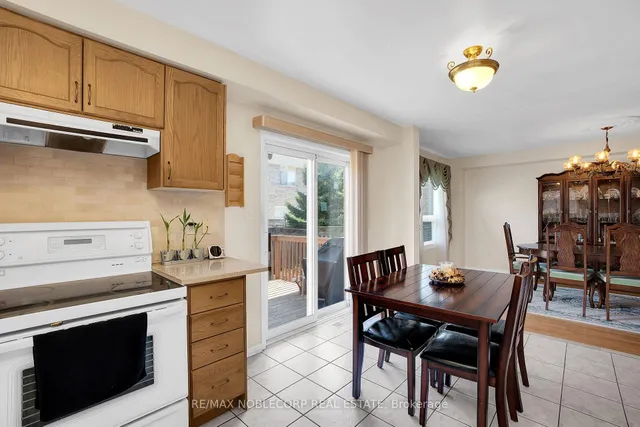 Additional image 16 of 129 Queen Mary Dr