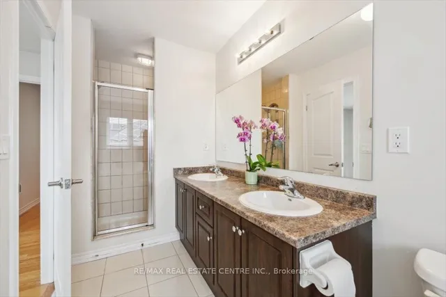 Additional image 20 of 37 Interlude Dr