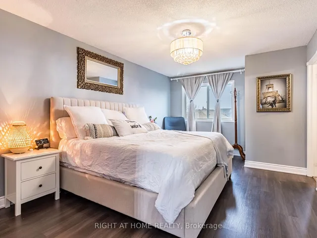 Additional image 18 of 11 Tiller Tr