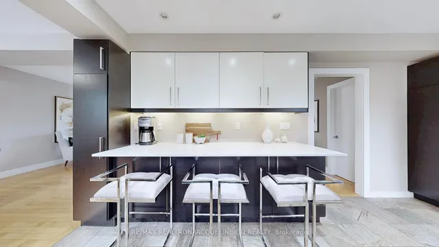 Additional image 7 of 90 Old Sheppard Ave