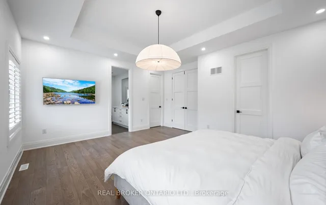 Additional image 32 of 547 Veterans Dr