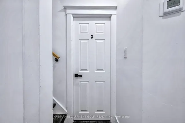 Additional image 17 of 1161 King St