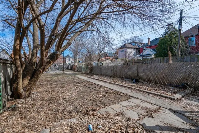 Additional image 33 of 15 Huron St