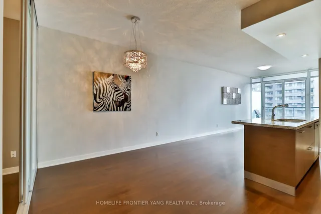 Additional image 4 of 88 Park Lawn Rd Unit 1606