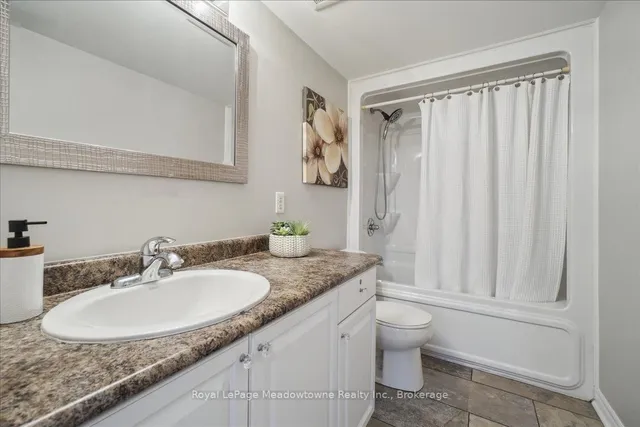 Additional image 36 of 1491 Maple Ave Unit 411