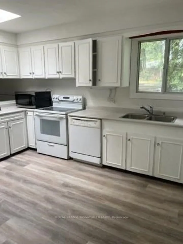 Additional image 2 of 18 Greengate Rd