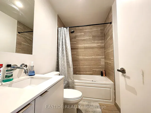 Additional image 11 of 88 Harbour St Unit 6305