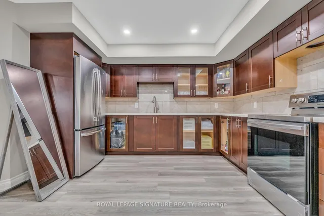 Additional image 39 of 8 Gruenwald Gate