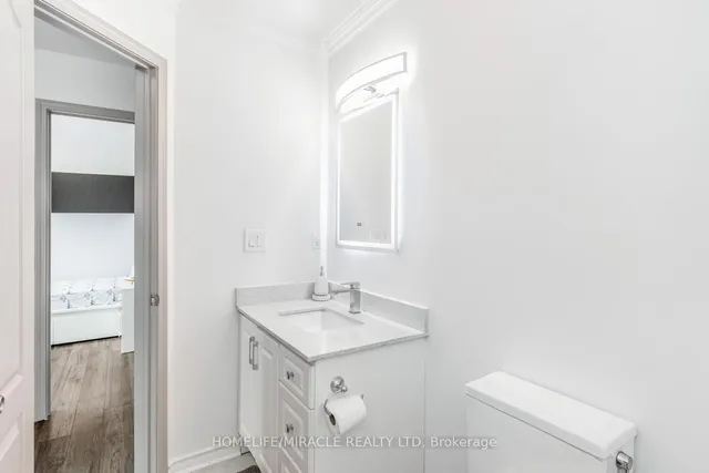 Additional image 37 of 1677 Stover Cres