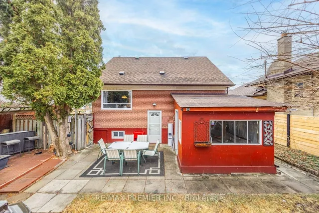 Additional image 30 of 32 Genthorn Ave