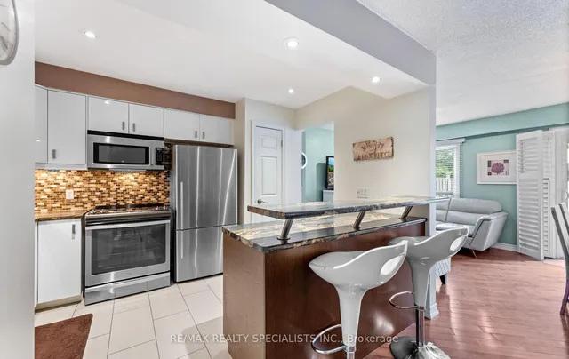 Additional image 13 of 93 Collins Cres