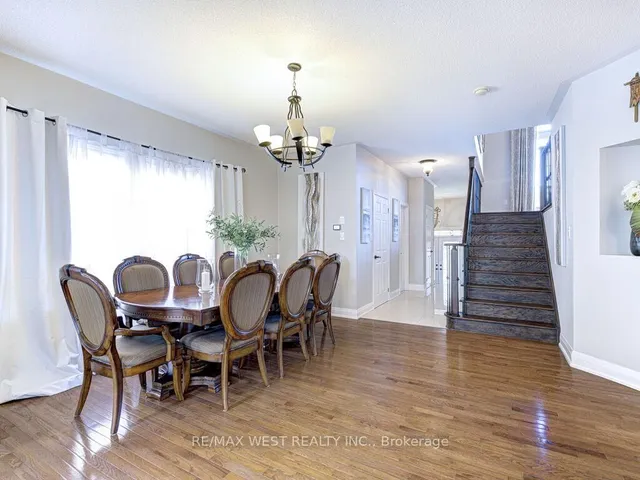 Additional image 11 of 104 Chalkfarm Cres