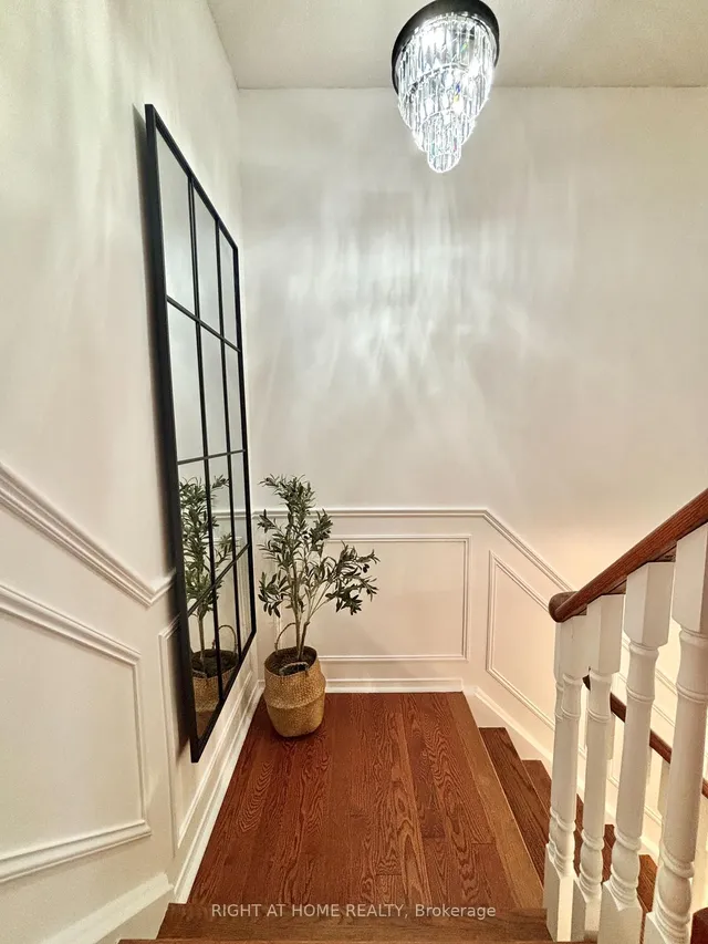 Additional image 19 of 5 Torada Crt