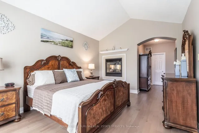 Additional image 20 of 2605 Armour Cres