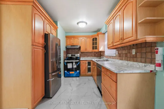 Additional image 13 of 27 Deerpark Cres