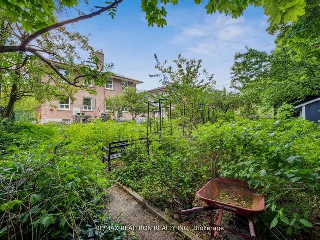 Additional image 10 of 61A Woodbury Rd