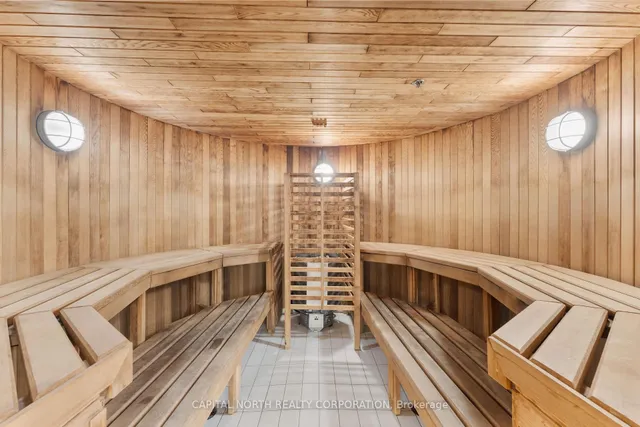 Additional image 35 of 29 Queens Quay Unit 713