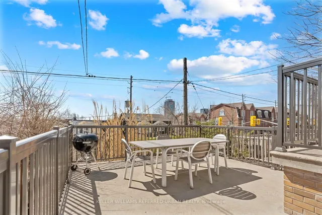 Additional image 34 of 1370 Davenport Rd