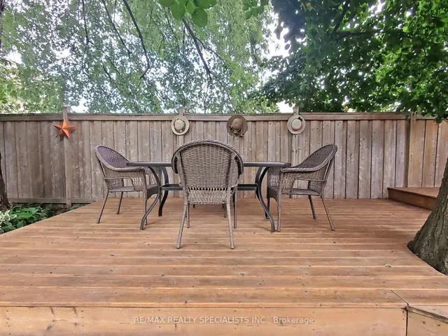 Additional image 46 of 1846 Steepbank Cres