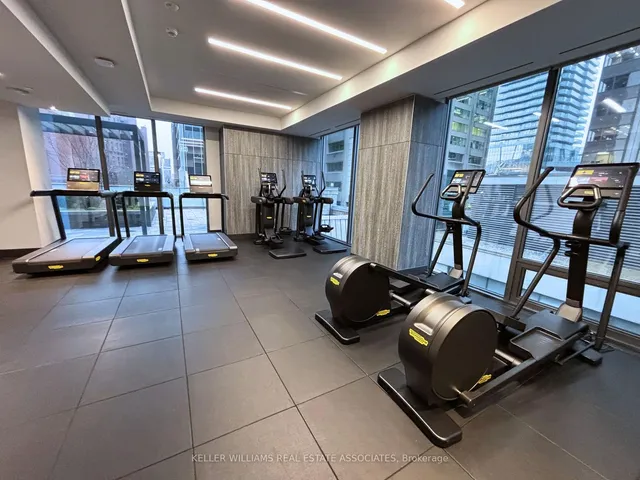 Additional image 25 of 8 Cumberland St Unit 1401