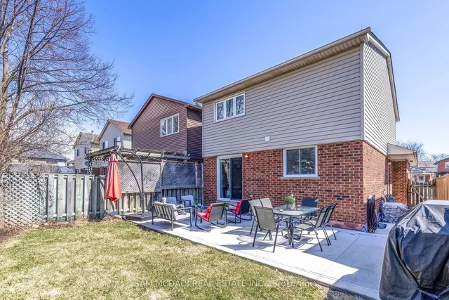 Additional image 27 of 522 Roseheath Dr