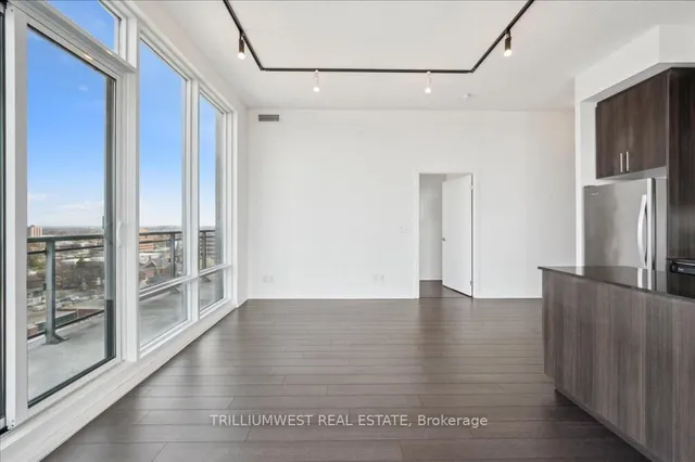 Additional image 21 of 85 Duke St Unit 1702