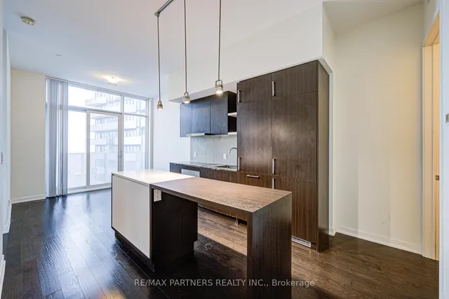 Additional image 5 of 100 Harbour St Unit 6805