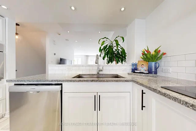 Additional image 11 of 25 Laidlaw St Unit 511