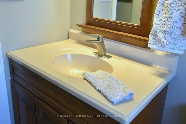 Additional image 17 of 1204 Tavistock Dr