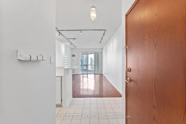 Additional image 22 of 10 Yonge St Unit 3408