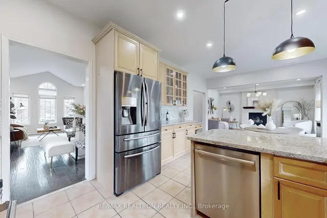 Additional image 16 of 2355 Woodridge Way