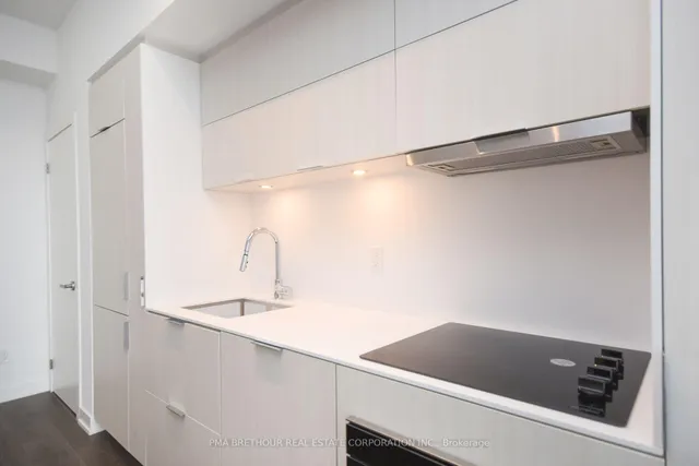 Additional image 9 of 370 Martha St Unit 1906