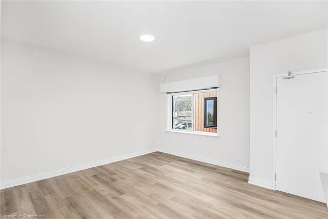 Additional image 11 of 261 King St Unit 3D