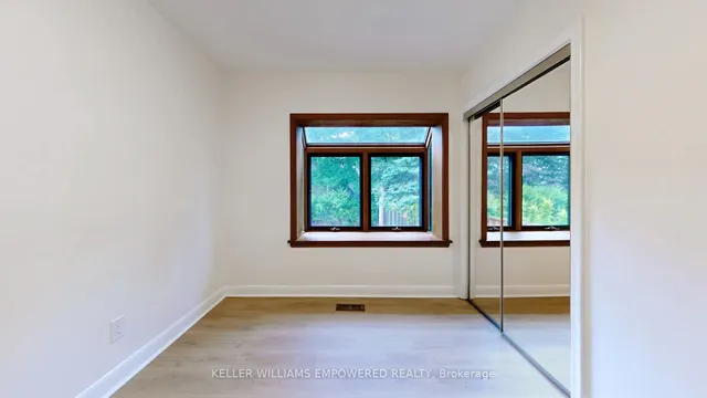 Additional image 16 of 34 Cedarbank Cres