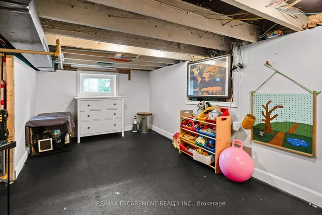 Additional image 38 of 464 Herkimer St