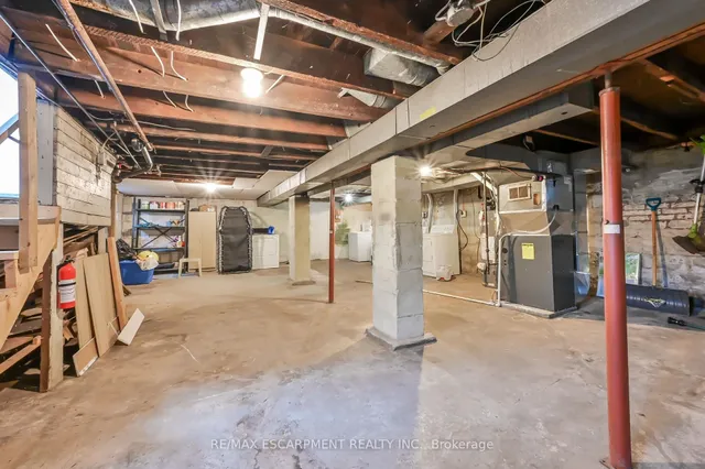 Additional image 23 of 1597 King St